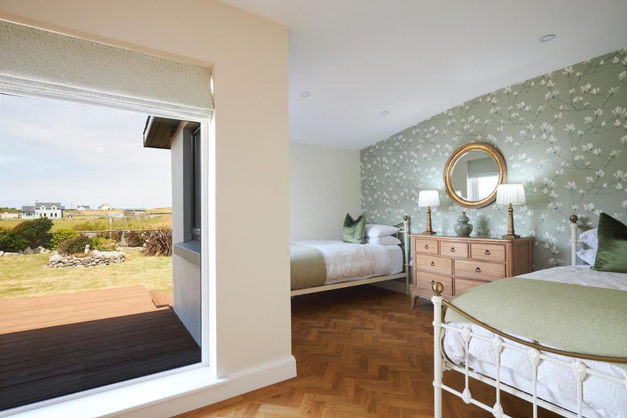 Luxury Lodges In Doolin Village With Hot Tubs Bagian luar foto